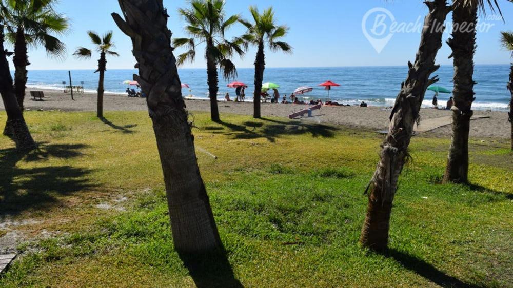 Apartamento 60 M2 En La Playa Torre de Benagalbon Extérieur photo