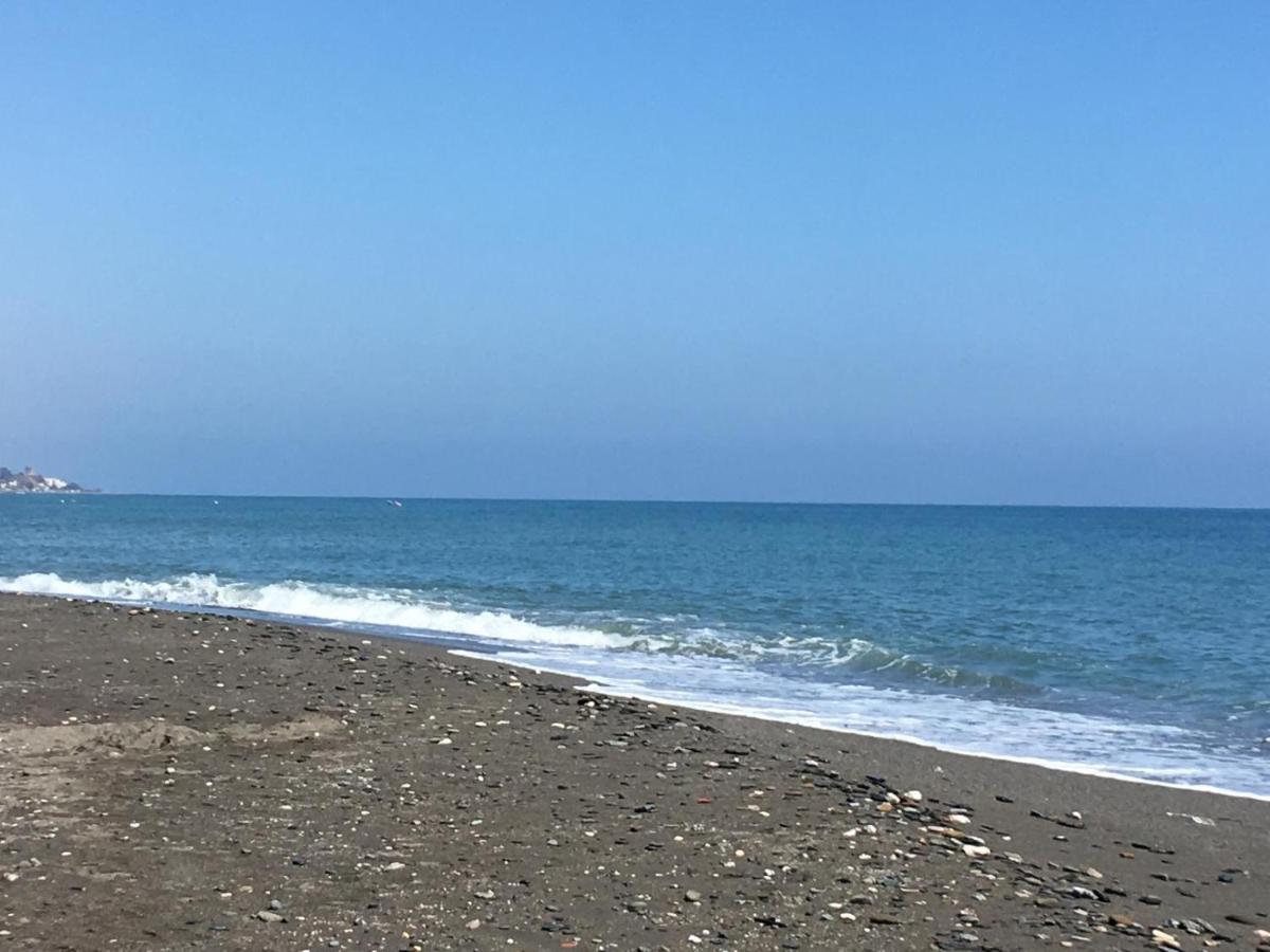 Apartamento 60 M2 En La Playa Torre de Benagalbon Extérieur photo