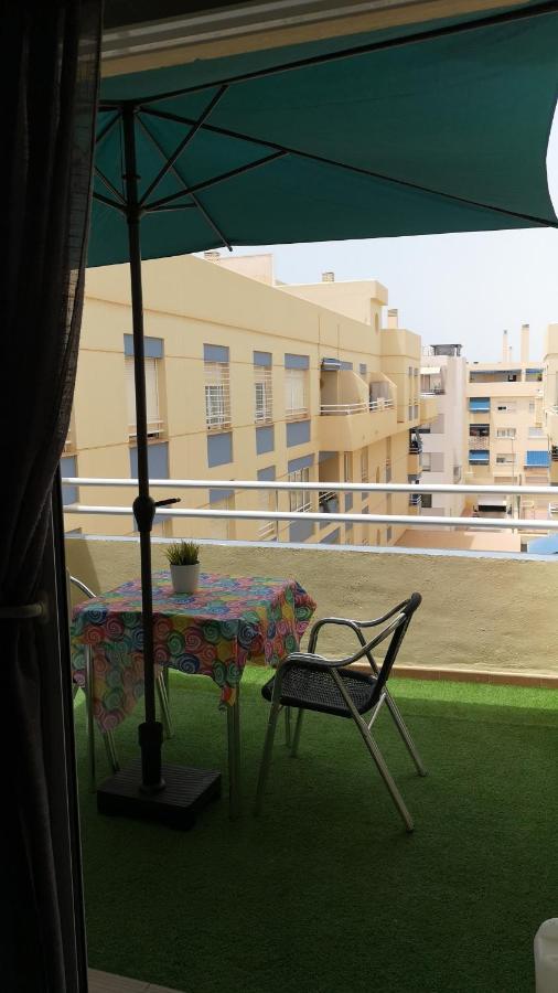 Apartamento 60 M2 En La Playa Torre de Benagalbon Extérieur photo