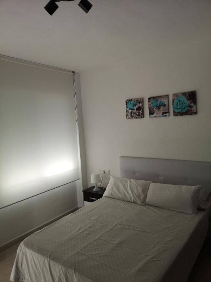 Apartamento 60 M2 En La Playa Torre de Benagalbon Extérieur photo